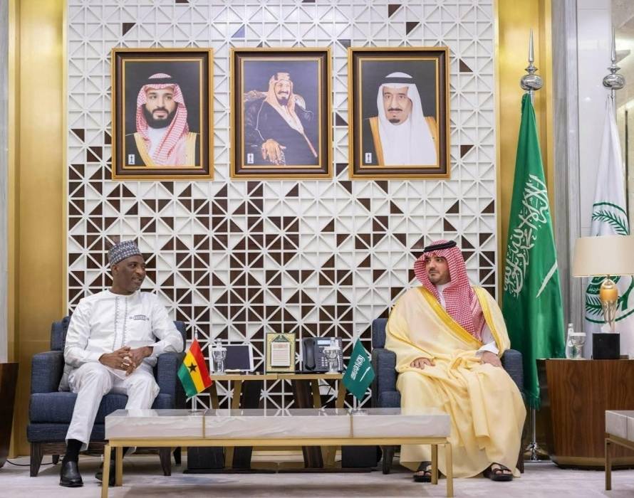 وزيرا الداخلية السعودي والغاني يبحثان تعزيز التعاون الأمني بين البلدين