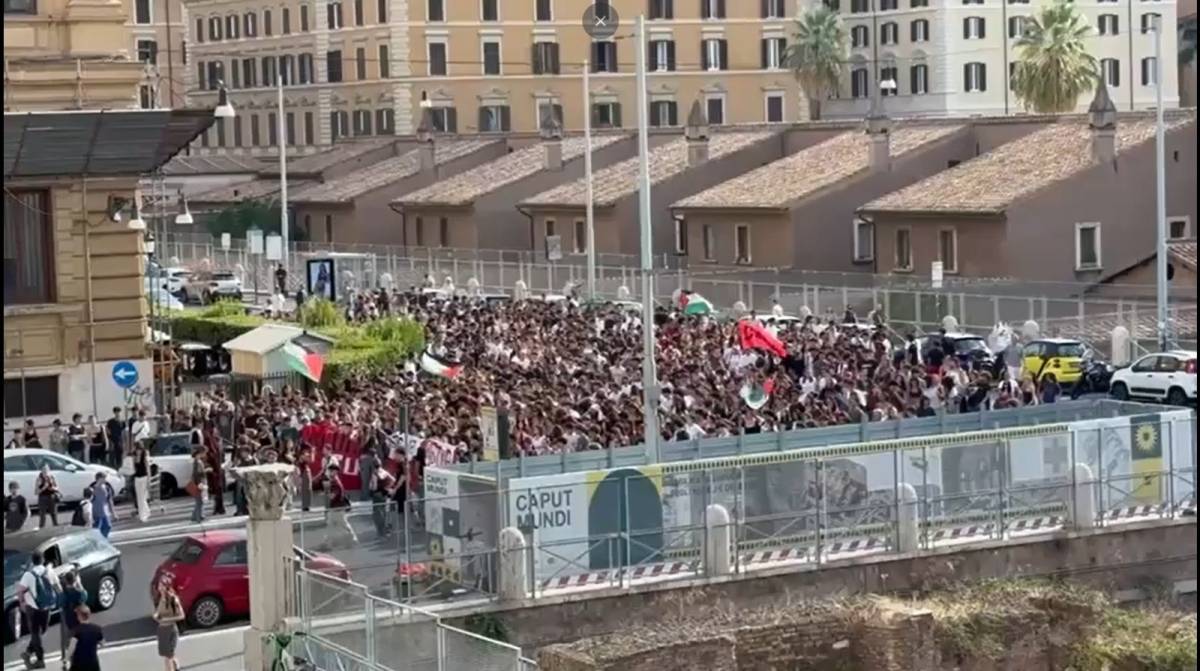 بدء إضراب عام في إيطاليا تضامنًا مع فلسطين.. وأعضاء بالحكومة تهاجم المضربين