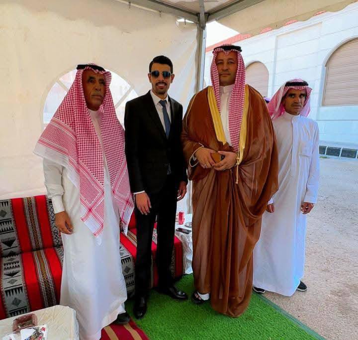 الشيخ سامي أبو جنيب يستقبل نجل العمدة مازن شلبي يوم امس في مضارب قبيلة بني صخر