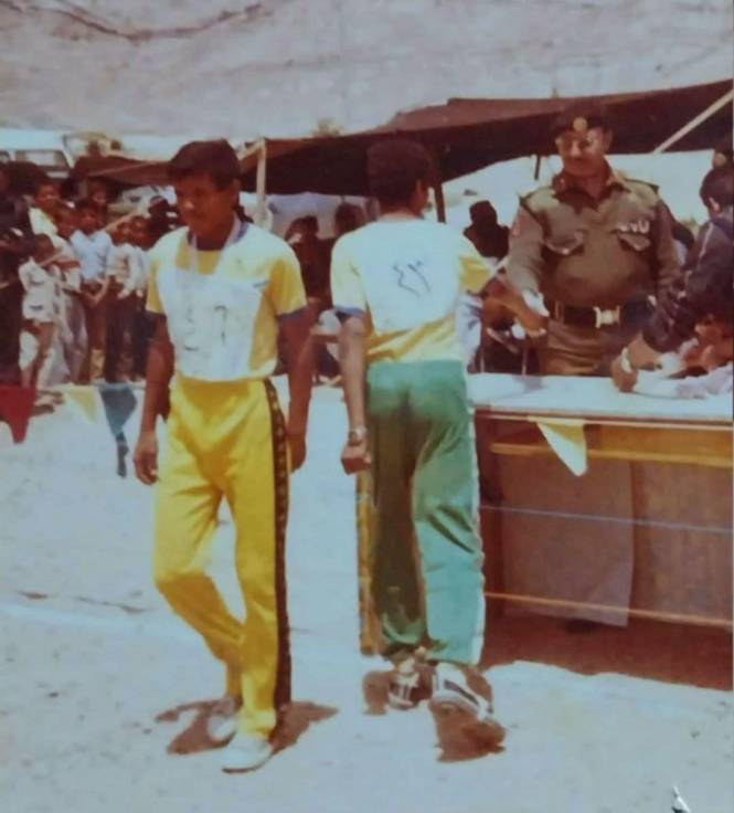 العميد النسعه يرعى يوماً للنشاط المدرسي في القويرة عام 1984