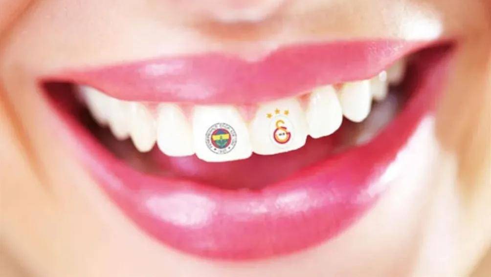 وشم الأسنان.. صيحة تجميل جديدة تجتاح الصين بين الشباب