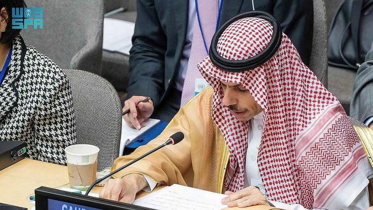 وزير الخارجية السعودي يشارك في اجتماع وزراء خارجية مجموعة العشرين