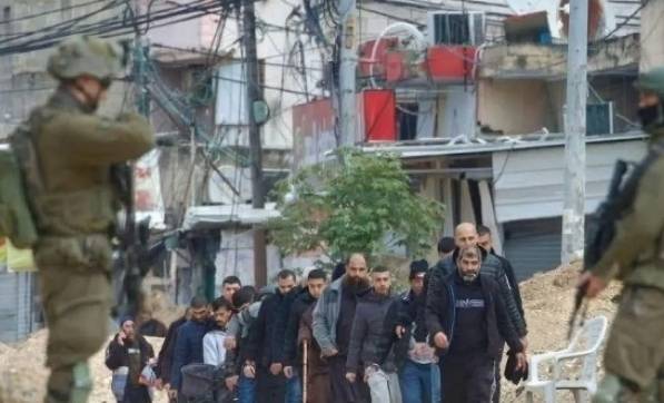 25 ألف فلسطيني هجروا قسرا من مخيمي طولكرم ونور شمس