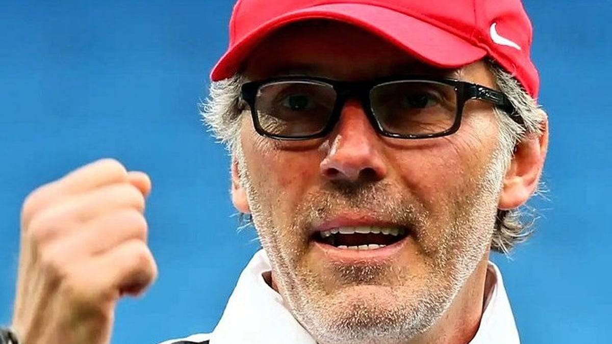 الاتحاد السعودي يعلن إنهاء عقد مدربه لوران بلان.. وتكليف حسن خليفة لقيادة الفريق