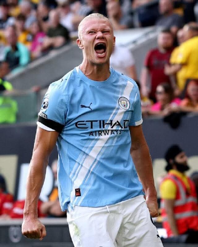 هالاند يتخطى سولسكاير