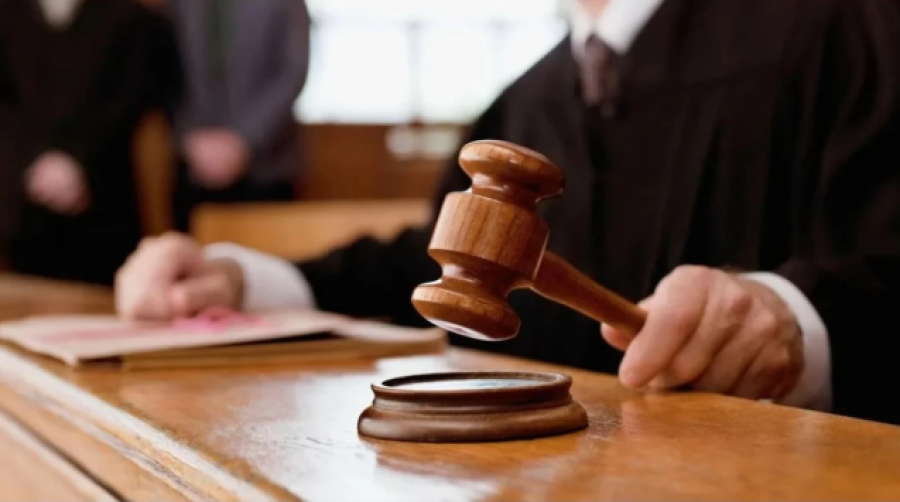الإدارية العليا تبطل قرار وزير المالية وتعيد موظفًا للجمارك بعد عام من فصله  تفاصيل