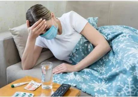 أنفلونزا أم كورونا.. كيف أفرّق عند الإصابة بالفيروسات المتشابهة؟