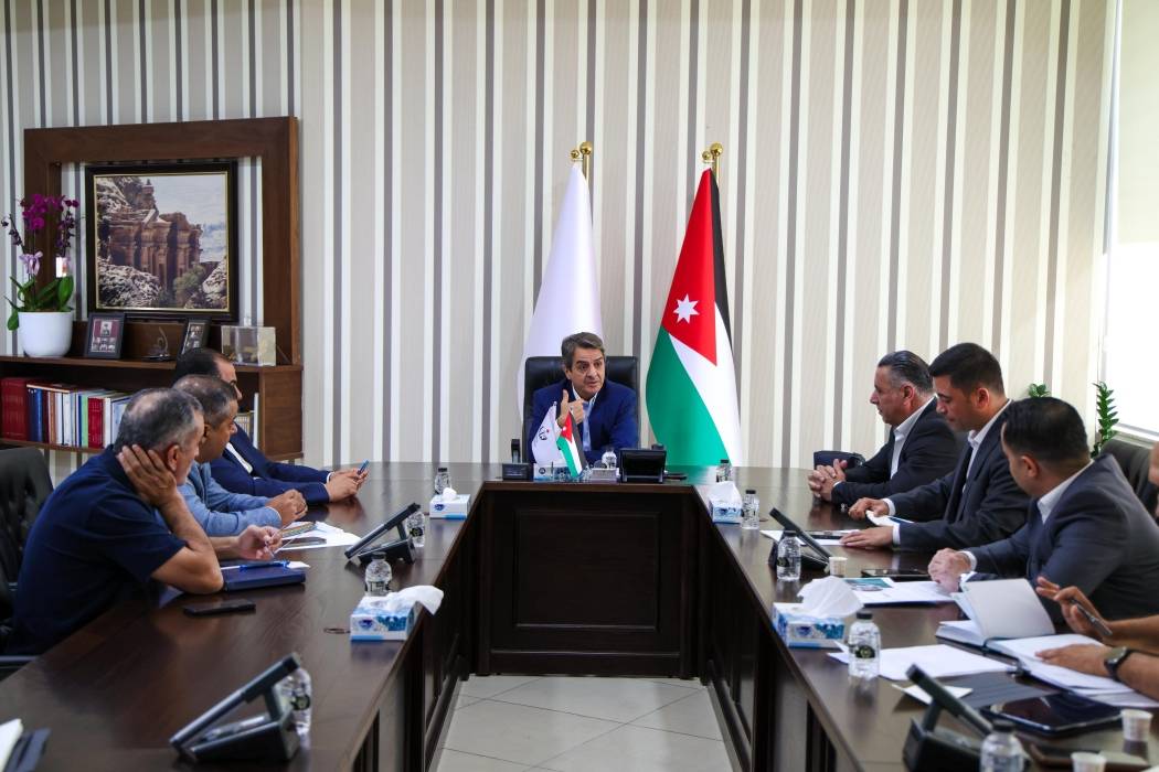 وزارة الشباب واتحاد التايكواندو يبحثان تعزيز التعاون