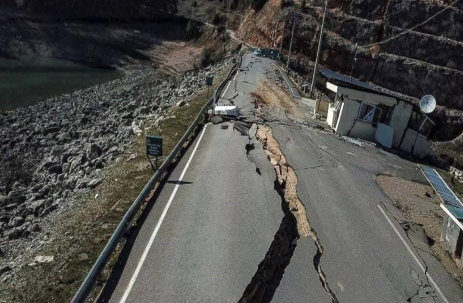 زلزال بقوة خمس درجات يضرب بابوا غينيا الجديدة