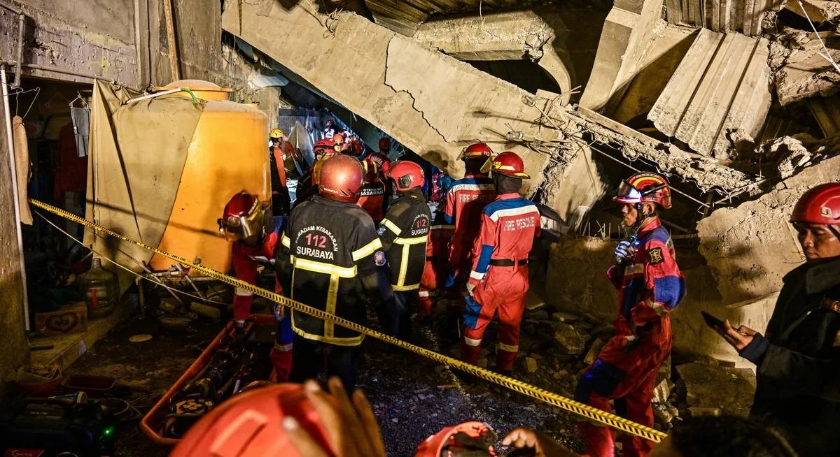 إندونيسيا: 91 شخصا لا يزالون تحت الأنقاض نتيجة انهيار مدرسة