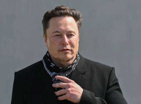 ماسك يصبح أول شخص في العالم يبلغ صافي ثروته 500 مليار دولار