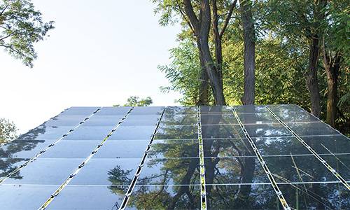 صندوق تشجيع الطاقة المتجددة يؤكد التزامه بتعزيز التنافسية الاقتصادية