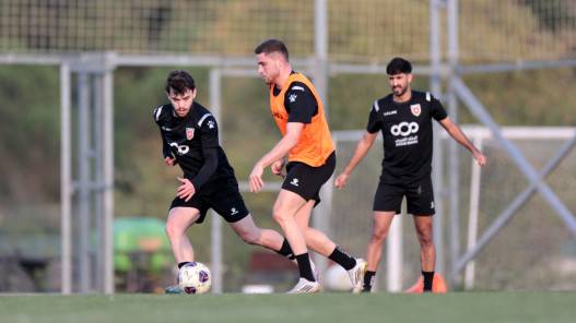 منتخب النشامى يبدأ تدريباته في تركيا