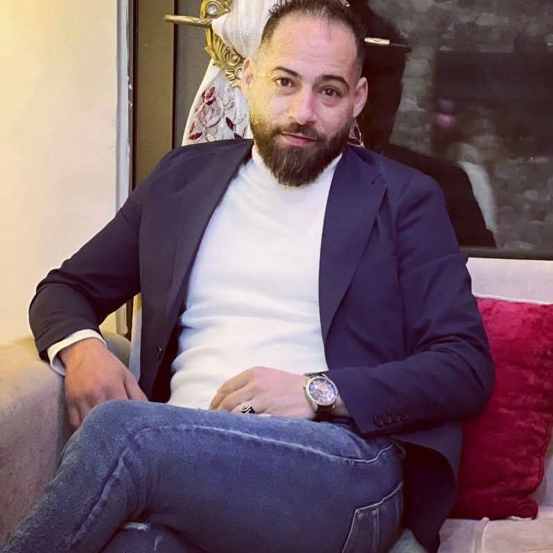 وفاة الشاب انور خليل العزة فجر اليوم الجمعة