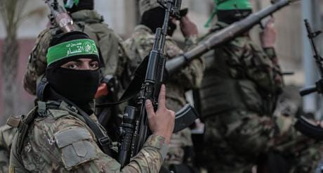 حماس تعلن الموافقة على تسليم السلاح لهذه الدولة