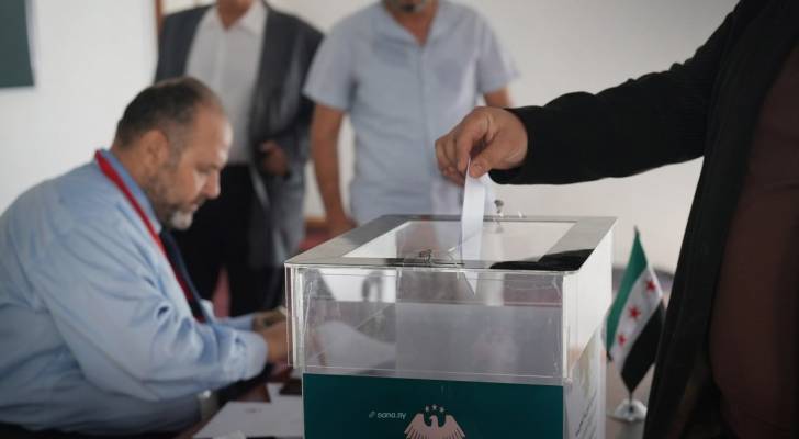 سانا: بدء فرز الأصوات في مركز دوما الانتخابي ونسبة المشاركة بلغت 96.6