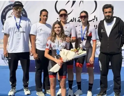 الأردن يحرز الميدالية الفضية في البطولة العربية للدراجات