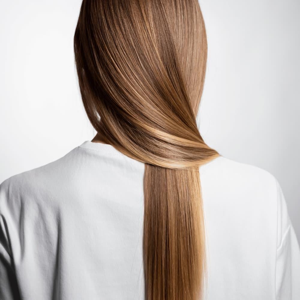 5 نصائح غذائية ذهبية لشعر صحي كثيف