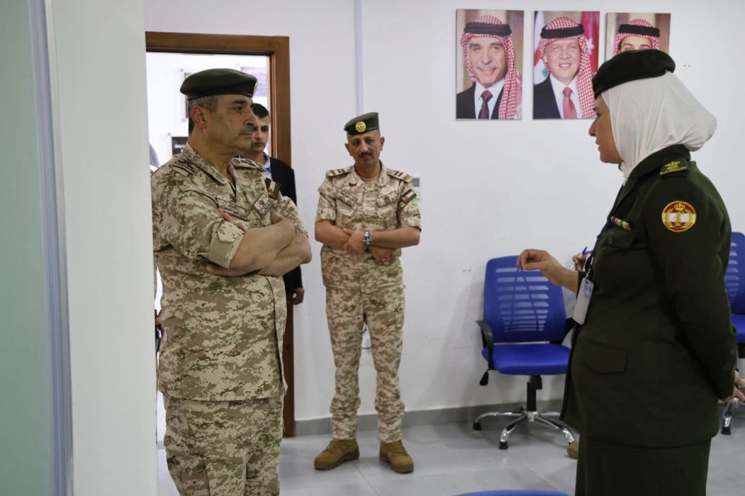 مدير عام الخدمات الطبية الملكية يزور المركز الوطني للعناية بصحة المرأة…صور