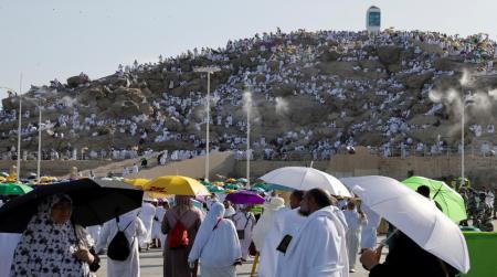 الخلايلة يتوقع ارتفاع كلف الحج جراء منع دخول الحافلات الأردنية للسعودية