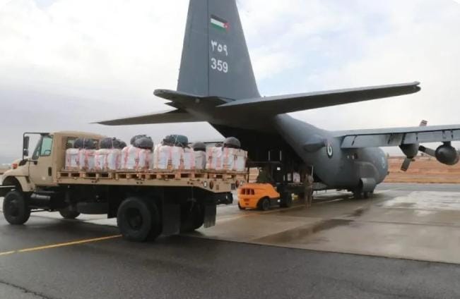 الأردن نفذ 564 إنزالا جويا وأرسل 201 قافلة مساعدات إلى غزة منذ بدء العدوان