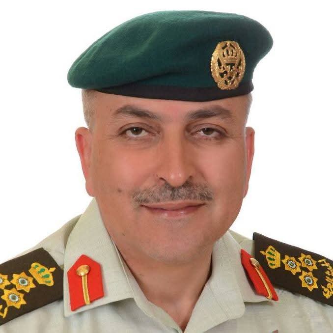 المجالي.. من مرافقة جلالة الملك إلى ميادين الخدمة العامة والعطاء..