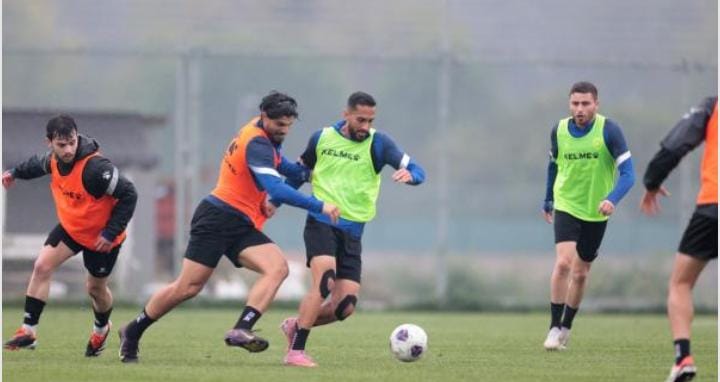 المنتخب الوطني يواصل تدريباته تأهبًا لمواجهة بوليفيا في تركيا