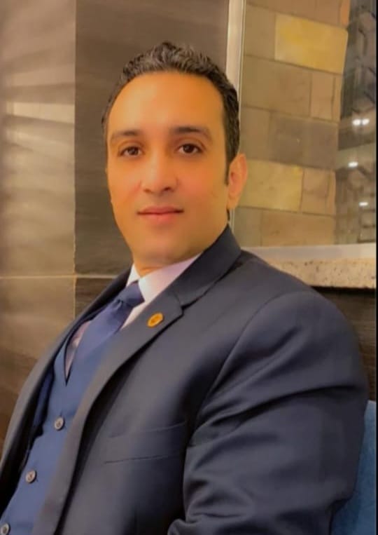 برمز الأسد.. الصحفي شادي عبد السلام يترشح لمجلس النواب عن دائرة الأميرية والزيتون