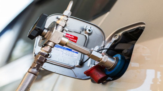 الطاقة والمعادن: تراخيص محطات الغاز للمركبات تمنح بعد استيفاء المتطلبات