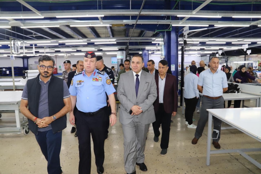 استثمار آمن في الزرقاء .. المحافظ يؤكد متابعة المجلس الأمني للمناطق الصناعية