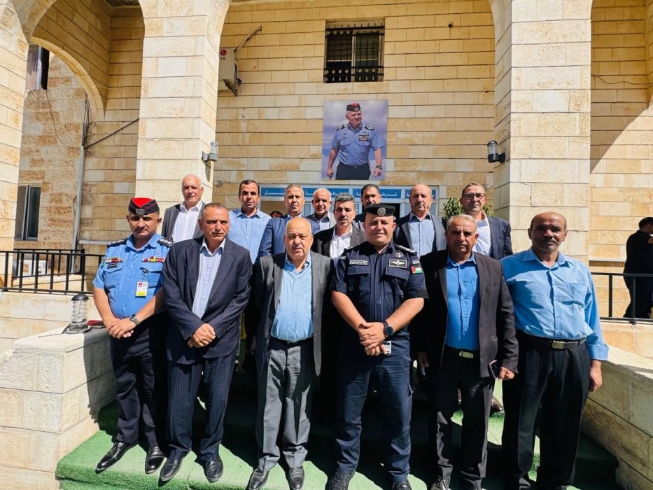 العميد المعايطة يلتقي متقاعدين عسكريين في جرش