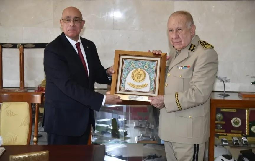 اتفاق دفاع مشترك بين دولتين عربيتين... هل بدأ عصر التحالفات الجديدة؟