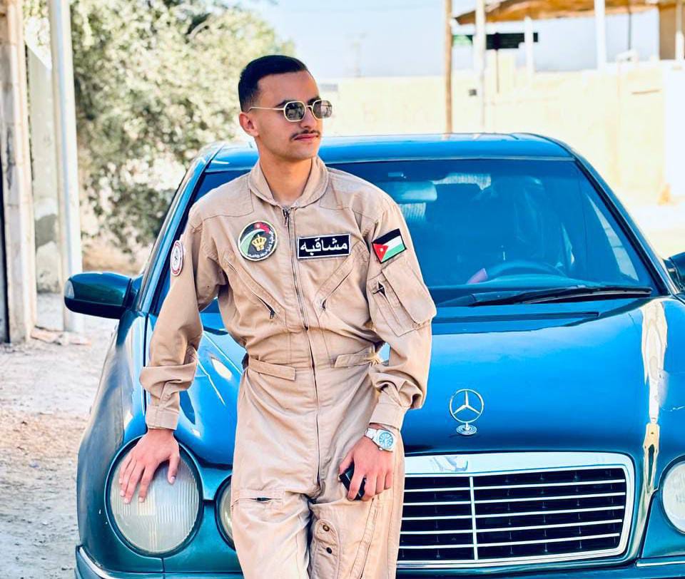 مبارك لـ محمد المشاقبة وحصوله على المركز الأول على كلية الأمير فيصل الفنية