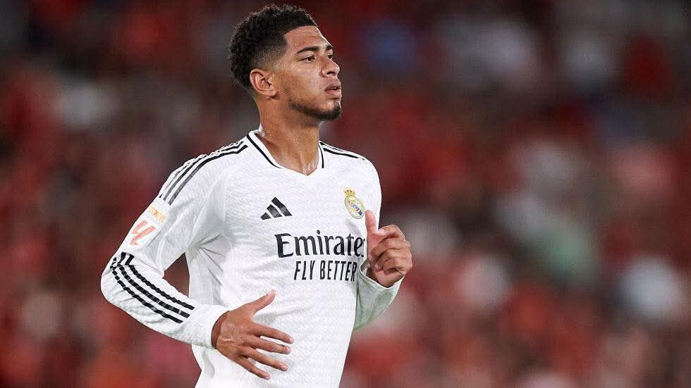 بيلينغهام يشكّل تحديا تكتيكيا في تشكيلة تشابي الونسو