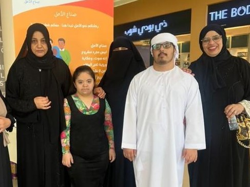 والدة الشاب عبد الله جاسم تبث الأمل بنفوس أمهات أصحاب الهمم