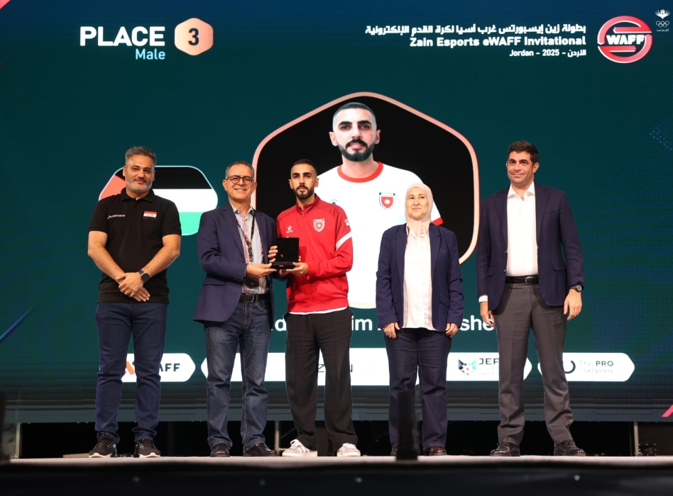 الدراوشة يحرز الميدالية البرونزية في بطولة زين إيسبورتس لكرة القدم الإلكترونية