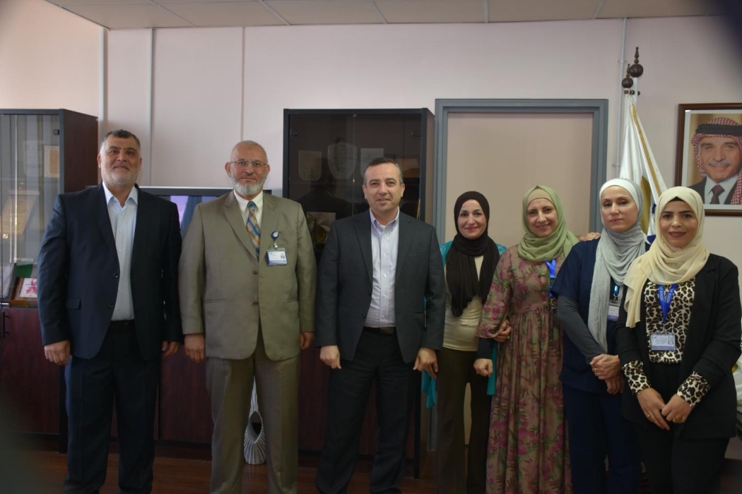 الدكتور البلص: مطعوم الإنفلونزا متوفر مجانًا للكوادر الطبية والإدارية وللمراجعين الراغبين في مستشفى الملك المؤسس عبدالله الجامعي