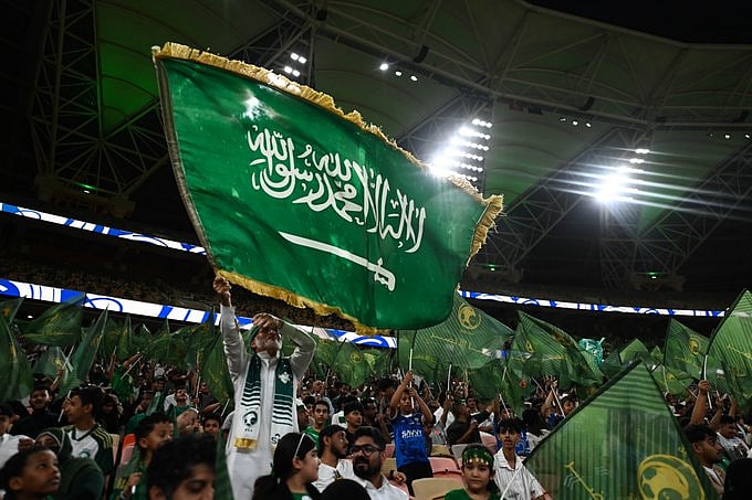 بشعار مع الأخضر قدام.. تذاكر قمة الأخضر والعراق نفدت