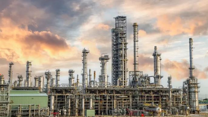 ارتفاع أسعار النفط مع تهدئة التوتر التجاري بين أميركا والصين