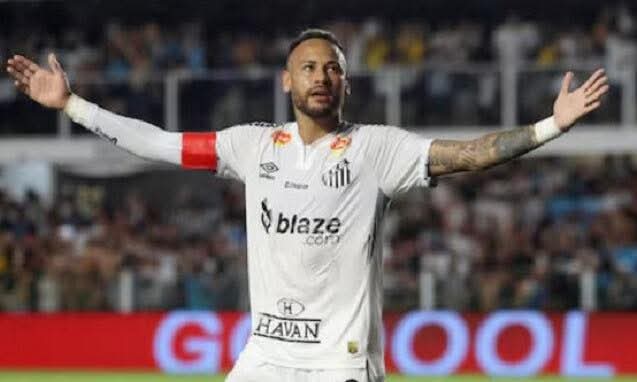 نيمار يسعى للعودة إلى أوروبا في الشتاء لاستعادة مكانه مع البرازيل في المونديال