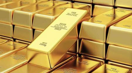 الذهب يصعد لمستوى قياسي مع إقبال المستثمرين على الملاذ الآمن