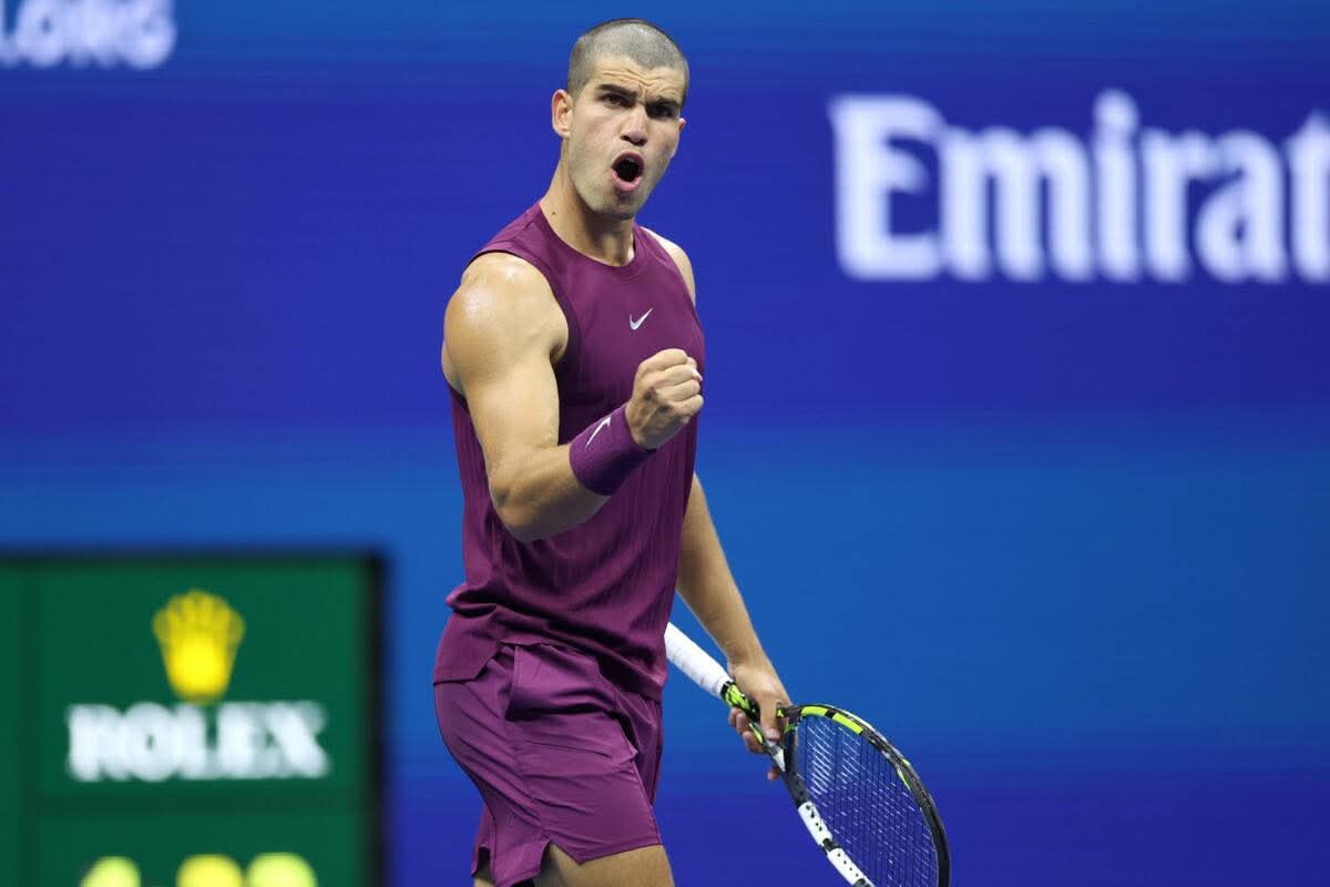 الكاراز يبلغ نهائي بطولة “سيكس كينغ سلام” في الرياض