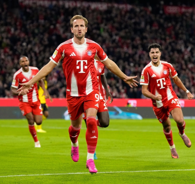 بايرن ميونيخ يفوز على بوروسيا دورتموند ويعزز صدارته للدوري الألماني