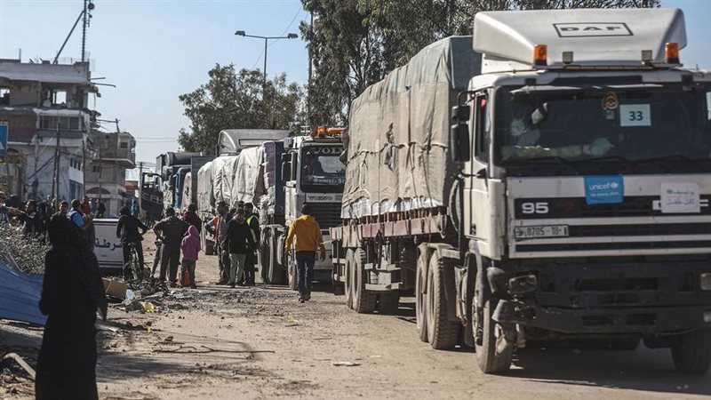 إسرائيل توقف إدخال المساعدات إلى غزة حتى إشعار آخر