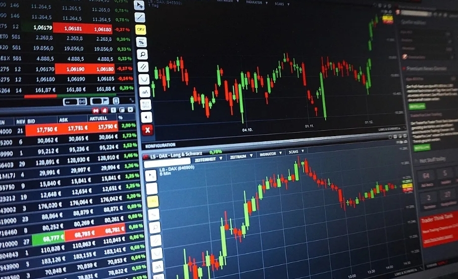 أسس اعتماد شركات الوساطة المالية لممارسة التداول بالأردن