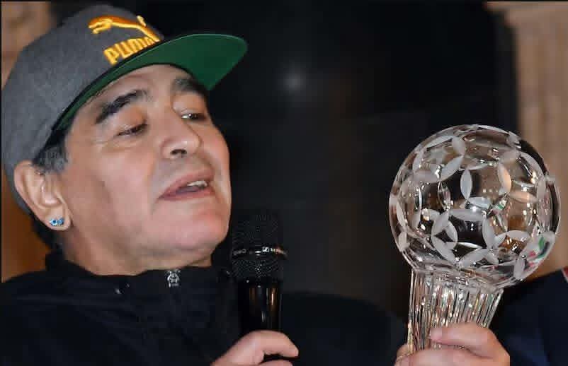 ورثة مارادونا يوقعون اتفاقية لتسويق علامته التجارية