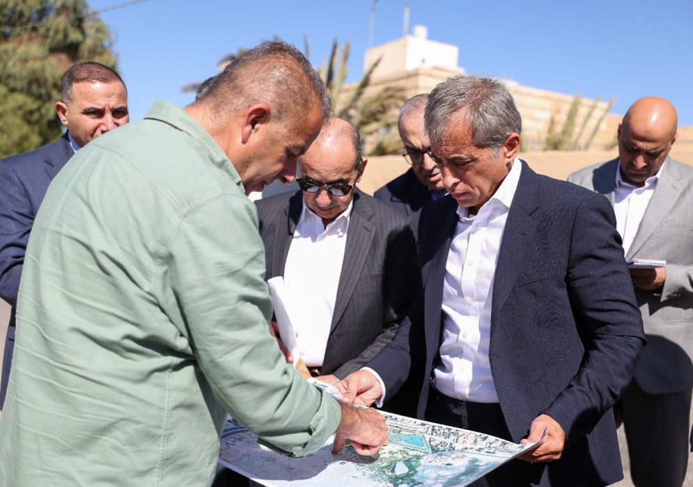 وزير الإدارة المحلية: إنجاز تطوير المخطط الشمولي لمنطقة الأزرق بيئياً وسياحياً خلال عام