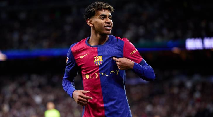 يوم الأحد هناك لامين يامال آخر.. فليك يتوعد ريال مدريد