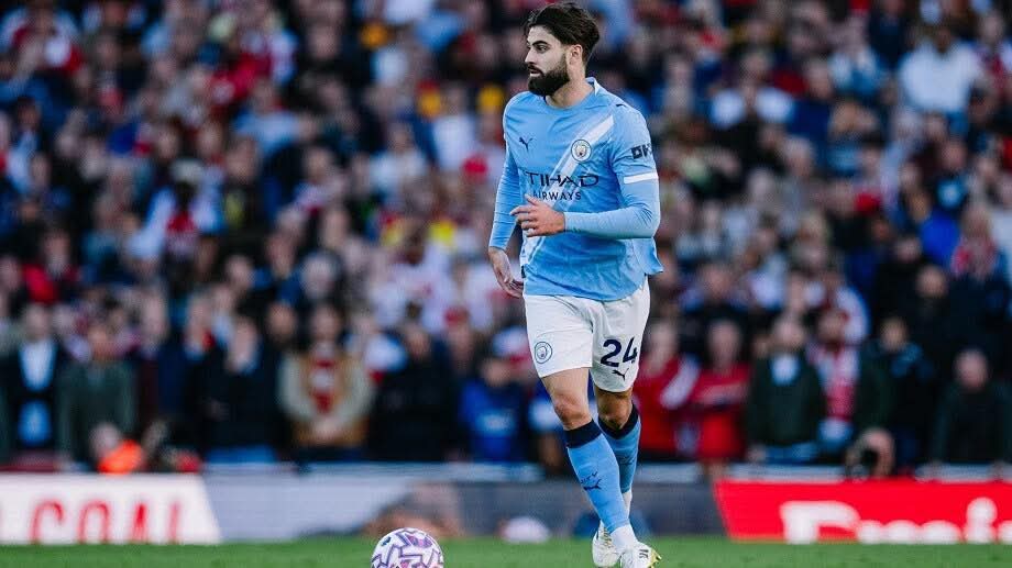 غفارديول: كنت على وشك ترك كرة القدم من أجل السلة