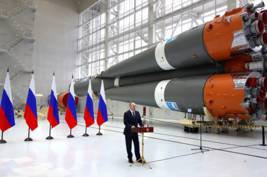 روسيا تكشف عن صاروخ نووي عابر للقارات